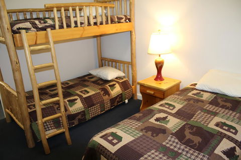 Lynnhurst Family Resort - Bet 4u 14