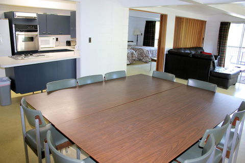 Lynnhurst Family Resort - Bet 4u 26