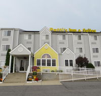 Patti's Inn and Suites