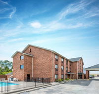 Super 8 by Wyndham Georgetown