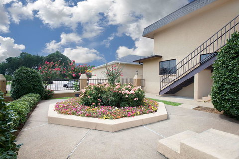 Days Inn By Wyndham Ruston LA - Bet 4u 5