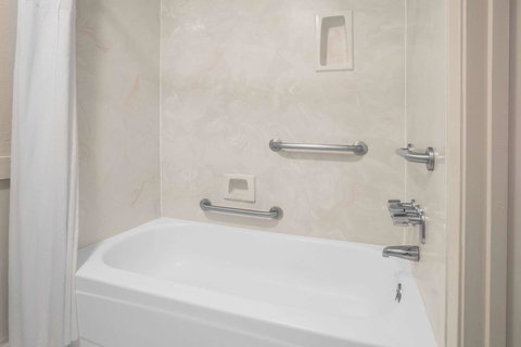 Days Inn By Wyndham Ruston LA - Bet 4u 14