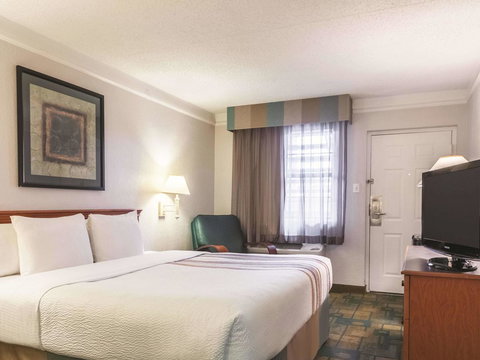 La Quinta Inn By Wyndham New Orleans West Bank / Gretna - Bet 4u 5