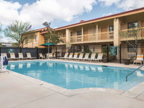 La Quinta Inn By Wyndham New Orleans West Bank / Gretna - Bet 4u 25