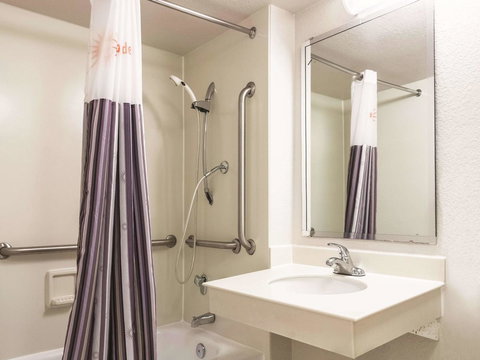 La Quinta Inn By Wyndham New Orleans West Bank / Gretna - Bet 4u 7