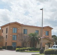 La Quinta Inn by Wyndham New Orleans Veterans / Metairie