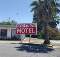 Deep South Motel