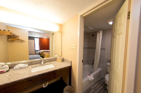 Super 8 By Wyndham Port Allen/W Baton Rouge - Bet 4u 13