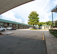 Super 8 by Wyndham Port Allen/W Baton Rouge