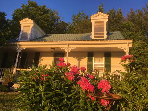 Center Lovell Inn - Lawyer Find 9