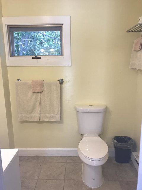 Pine Haven Motel - Bet 4u 20