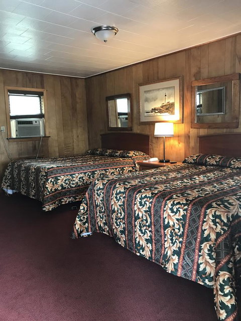 Pine Haven Motel - Bet 4u 6