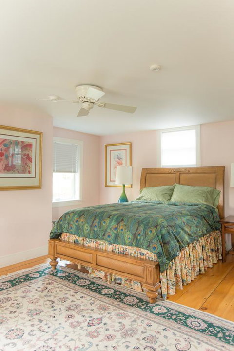 Riverhouse - Click Find 40