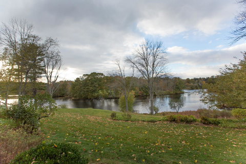 Riverhouse - Click Find 15