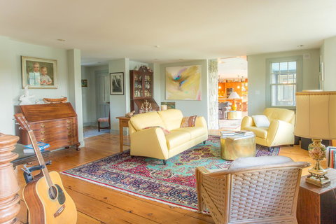 Riverhouse - Click Find 34