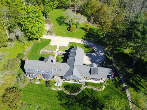 Riverhouse - Click Find 2