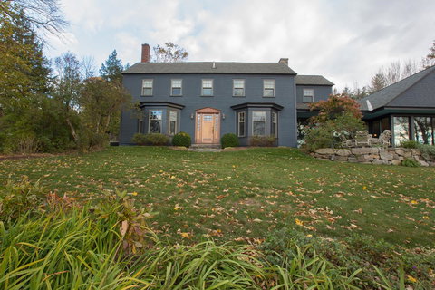 Riverhouse - Click Find 32