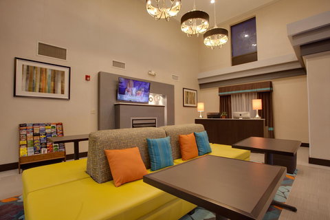 Holiday Inn Express I-95 Capitol Beltway - Largo - Bet 4u 8