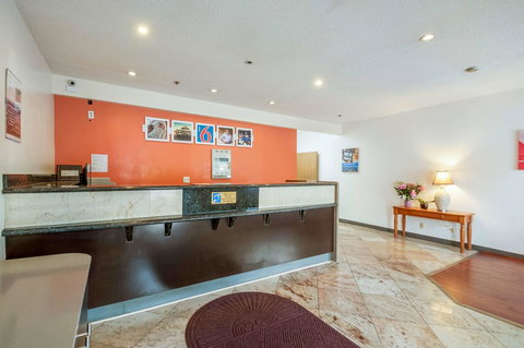 Motel 6 La Vale-Cumberland - Bet 4u 24