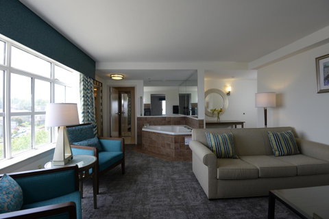 Rod 'N' Reel Resort - Click Find 10