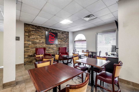 Red Roof Inn Washington DC - College Park - Bet 4u 17