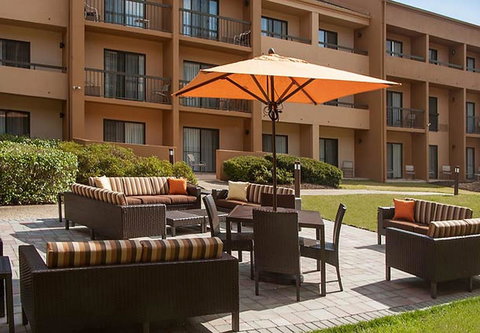 Courtyard By Marriott Baltimore Hunt Valley - Bet 4u 17