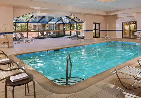 Courtyard By Marriott Baltimore Hunt Valley - Bet 4u 21