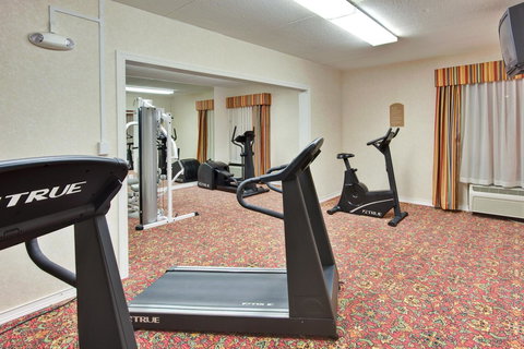 Holiday Inn Express Flint-Campus Area - Bet 4u 11