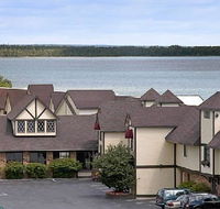 Bavarian Haus Lakefront Inn