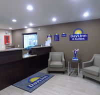 Days Inn  Suites by Wyndham Monroe