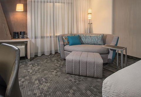 Courtyard By Marriott Detroit Farmington - Click Find 4