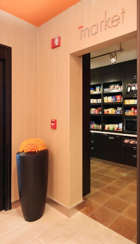 Courtyard By Marriott Flint - Bet 4u 13