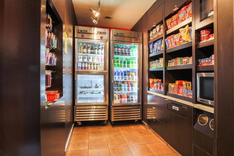 Courtyard By Marriott Flint - Bet 4u 37