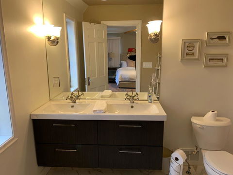 The Parkside / University District/15m To Downtown - Click Find 9
