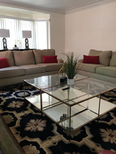The Parkside / University District/15m To Downtown - Click Find 32