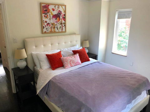 The Parkside / University District/15m To Downtown - Click Find 38