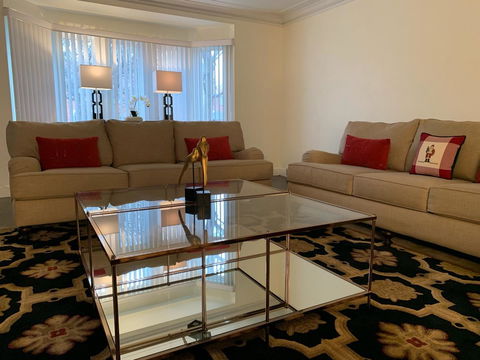 The Parkside / University District/15m To Downtown - Click Find 14