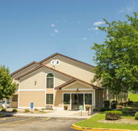 Super 8 by Wyndham Red Wing