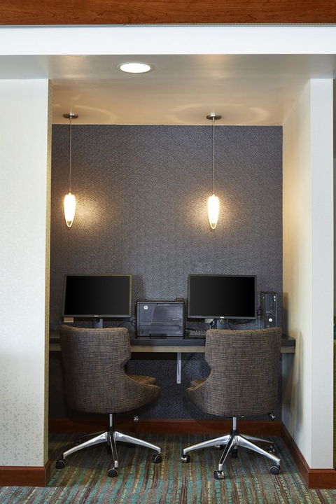 Residence Inn Minneapolis St. Paul/Roseville - Click Find 9