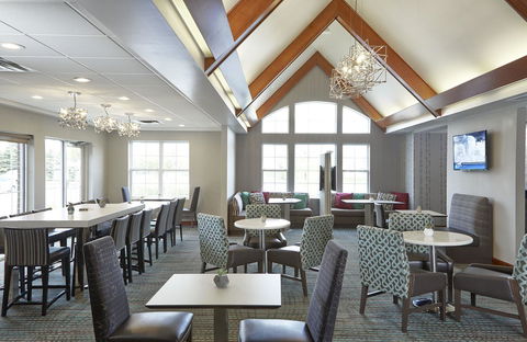 Residence Inn Minneapolis St. Paul/Roseville - Click Find 13