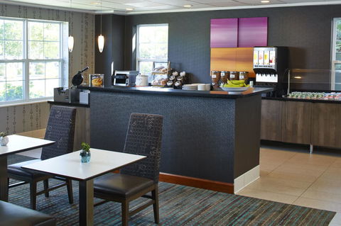 Residence Inn Minneapolis St. Paul/Roseville - Click Find 3