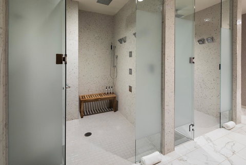 The Westin Jackson - Click Find 11