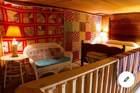 Hopson Loft - Click Find 6