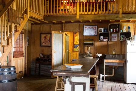 Hopson Loft - Click Find 9