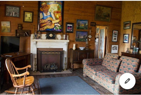 Hopson Loft - Click Find 0