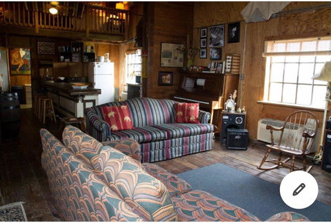 Hopson Loft - Click Find 3