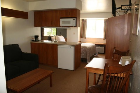 Alliance Inn And Suites St. Robert - Click Find 5