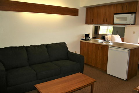 Alliance Inn And Suites St. Robert - Click Find 1