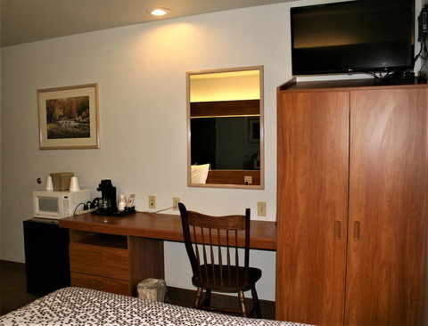 Alliance Inn And Suites St. Robert - Click Find 3