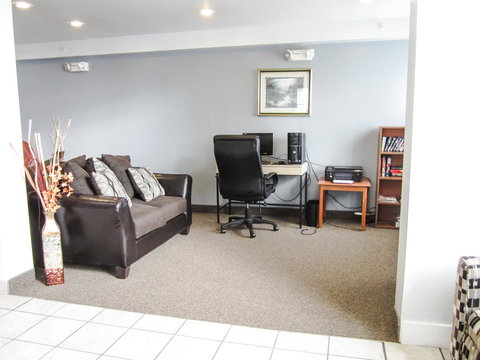 Alliance Inn And Suites St. Robert - Click Find 15